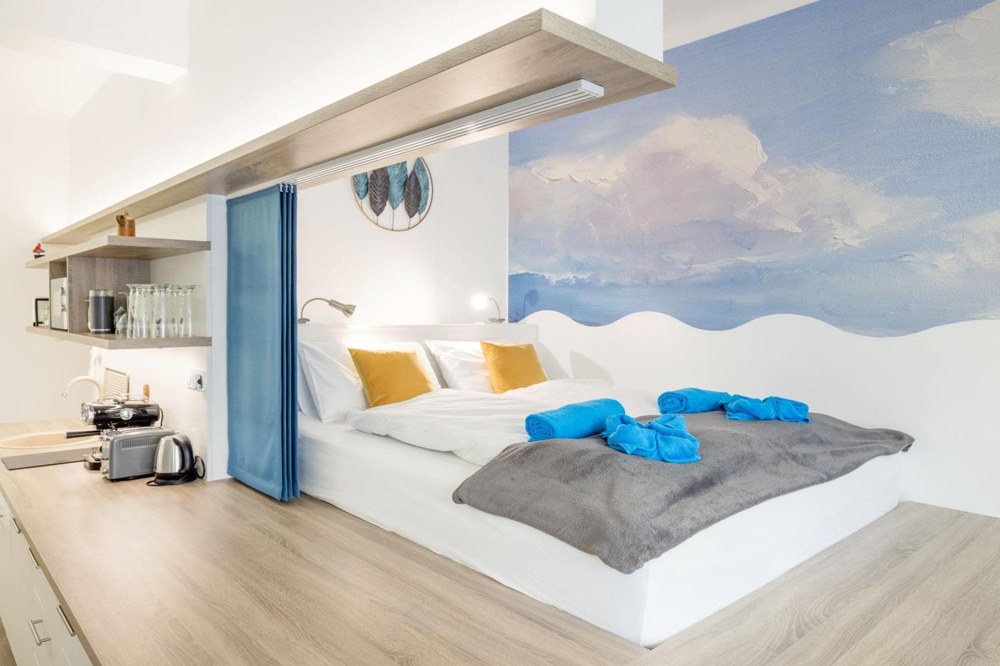 Elemental Retreats - Wood & Water Studios Budapest Esterno foto