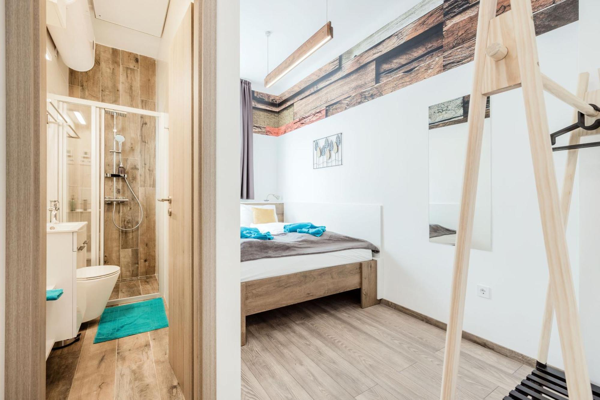 Elemental Retreats - Wood & Water Studios Budapest Esterno foto